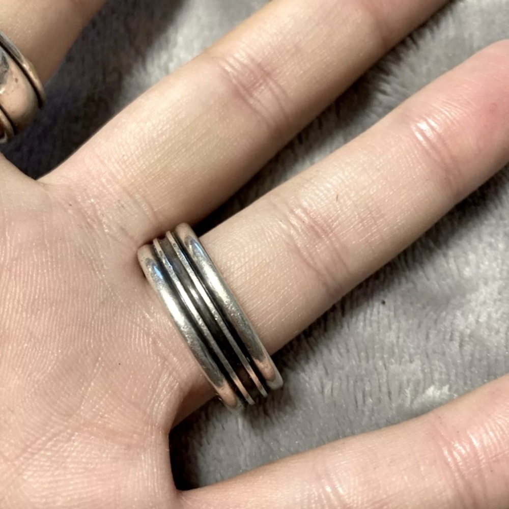 Retired James Avery Unity Band Size 13